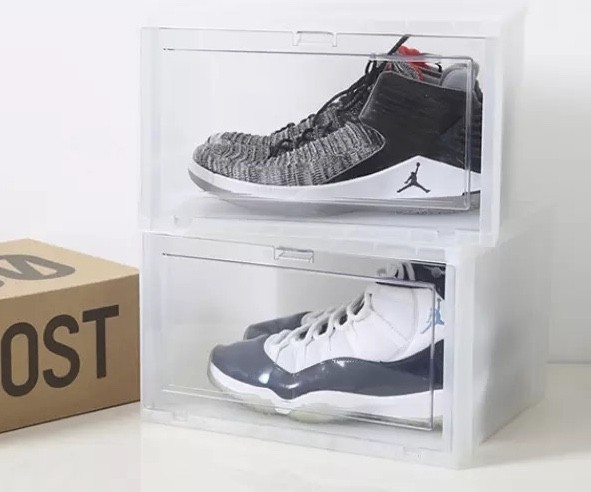 MAGNETIC Drop Side Sneaker box