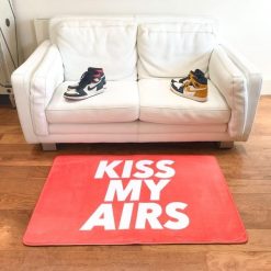 Kiss My Airs Sneaker Gulvmåtte i Orange 80 x 120cm